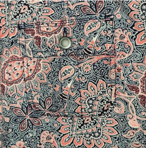 Croft and Barrow Classic Fit Twill Skort Shorts Blue Pink Paisley Print sz 18 - Picture 4 of 6